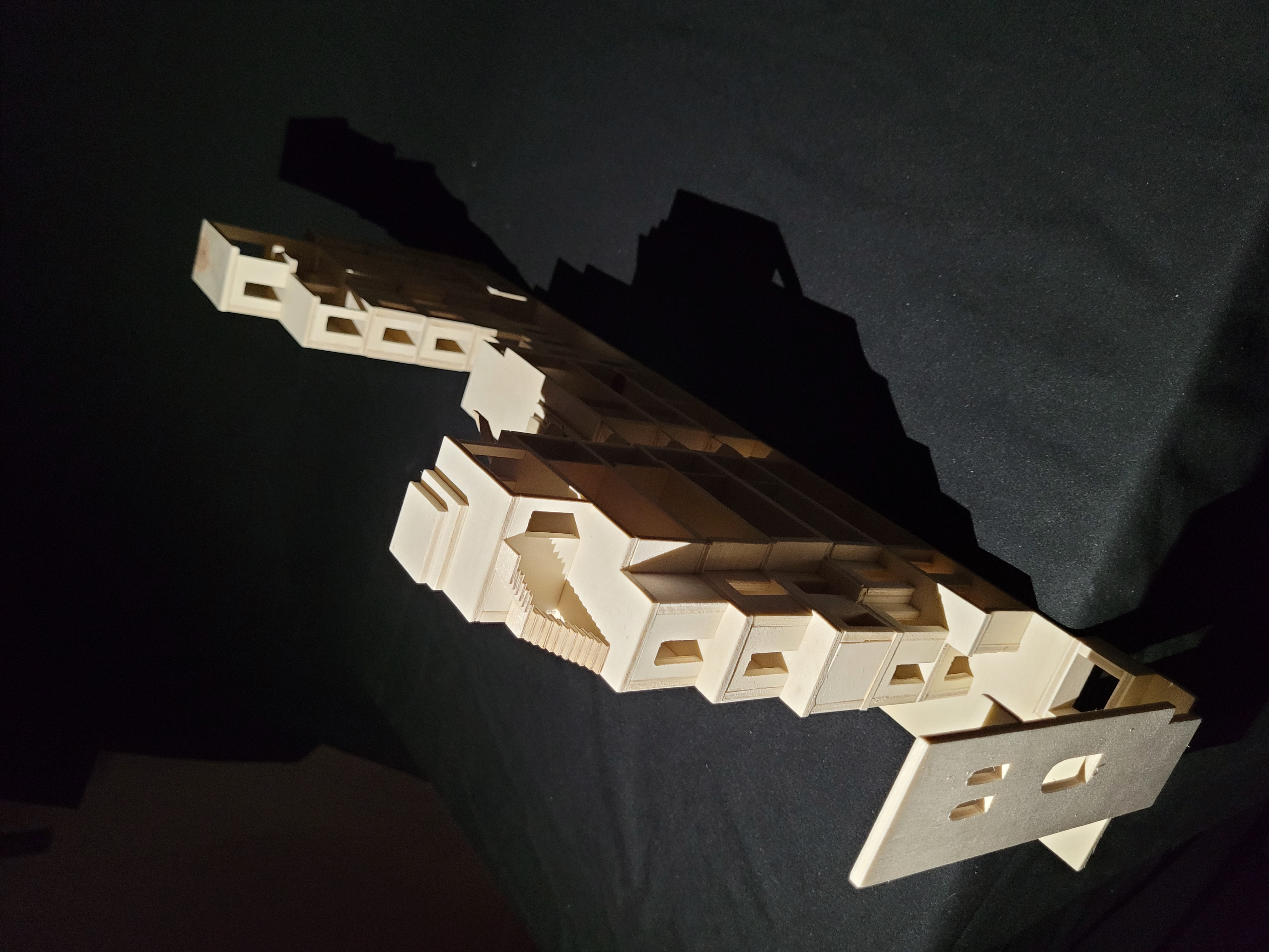 Schnittmodell eines Studienprojektes aus dem Bachelor. <br> Johanna Baeriswyl
